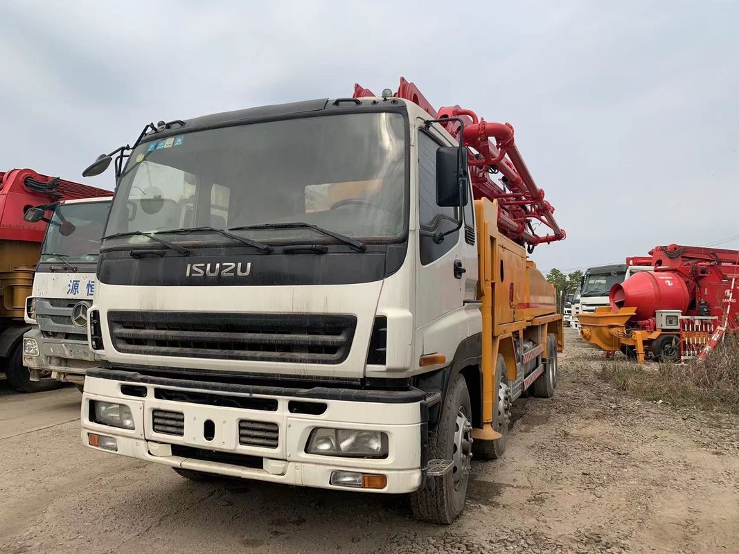 2012년은 이수주 샤시와 42m 사용된 시멘트 트럭을 푸츠마이스터