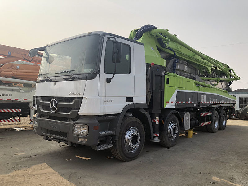 벤츠 액트로스 4141 줌리언 56m 트럭은 콘크리트 펌프 재제조한 버전을 탑재했습니다