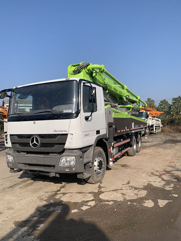 스마터 전기적인 제어 시스템과 완전히 수력 반전 300 kw 콘크리트 펌프 트럭