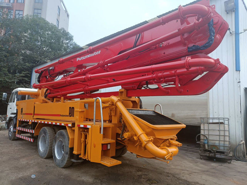 푸츠마이스터 36M 120m3/H 콘크리트 펌프 트럭 초침 UD 샤시 모델