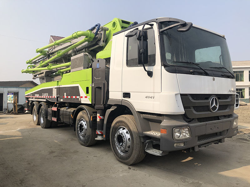 13670*2500*4000mm 디젤 사용 콘크리트 펌프 트럭 과중한 업무 건설 기계