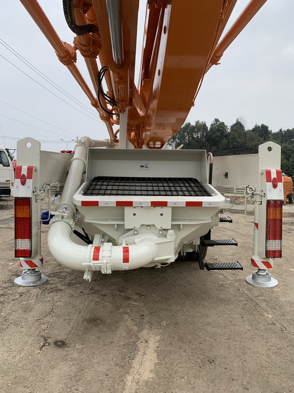 49M 3Axle 사용된 시멘트 펌프 트럭 기계 콘크리트 기계