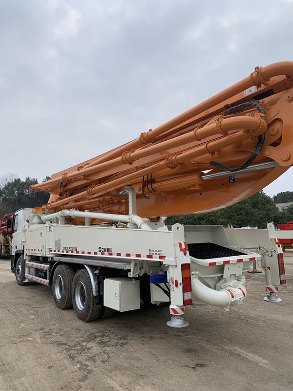 49M 3Axle 사용된 시멘트 펌프 트럭 기계 콘크리트 기계
