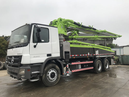 건축 38M 붐은 구체적인 펌프 트럭 4 붐 300KW 120 M3/H를 사용했습니다
