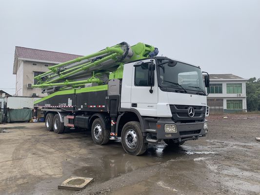 180m3/H 56m 붐 줌리언은 콘크리트 펌프 트럭을 사용했습니다